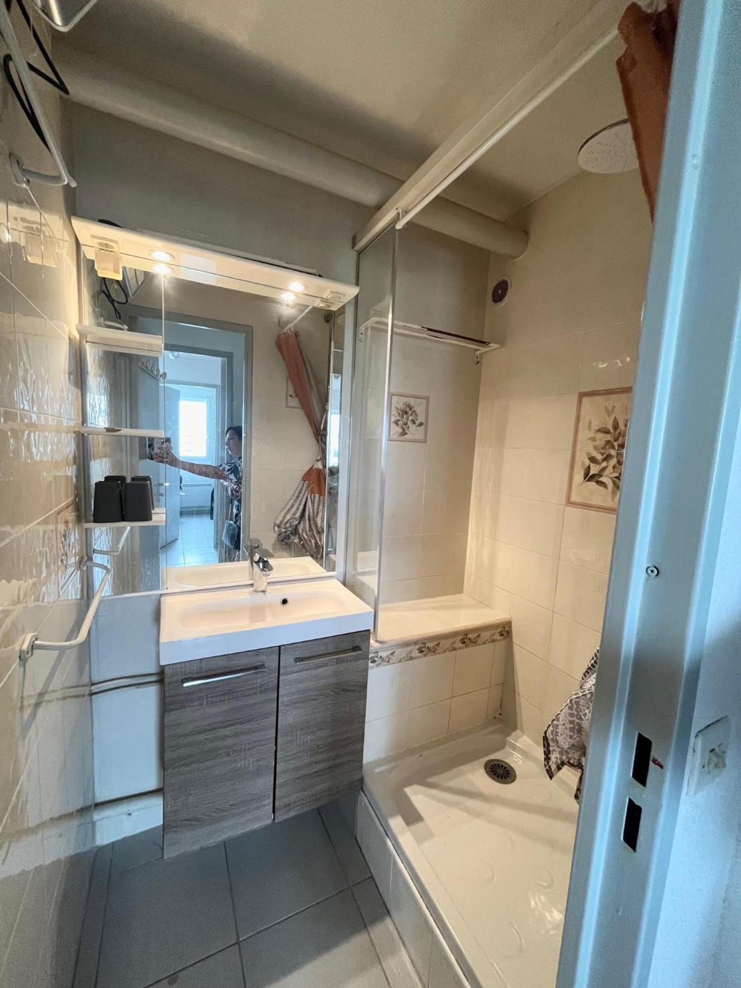Appartement Devant La Mer + Parking ル・グロー・デュ・ロワ エクステリア 写真